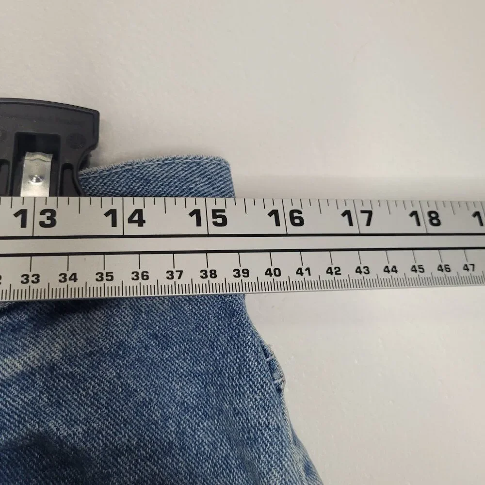 Vintage y2k 90s butterfly denim high rise shorts size 13/14 - Picture 4 of 8